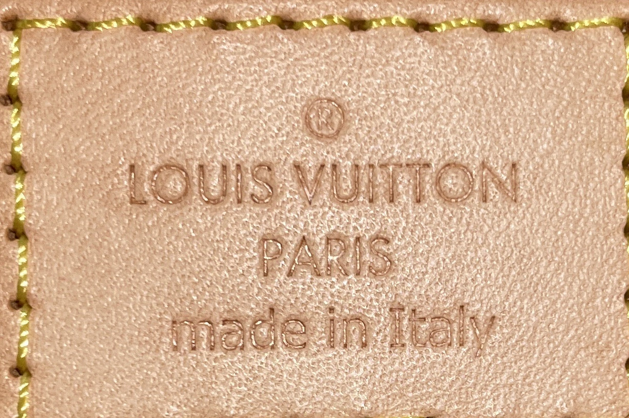 Nice Vanity Case Monogram Canvas Nano - Image 6