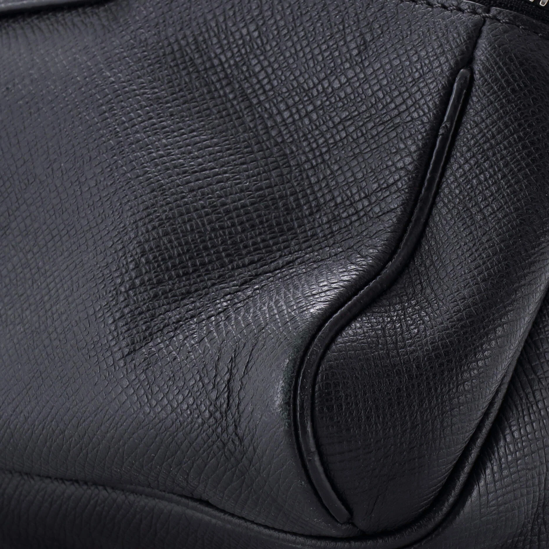 Outdoor Messenger Bag Taiga Leather PM - Image 6