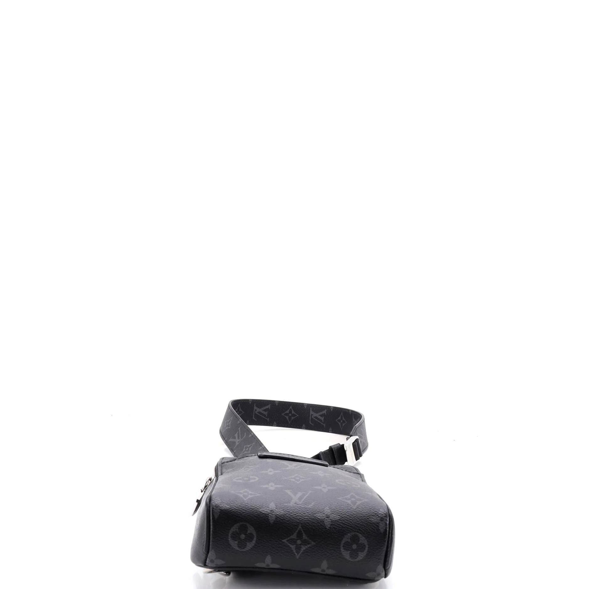 Outdoor Slingbag Monogram Taigarama - Image 4