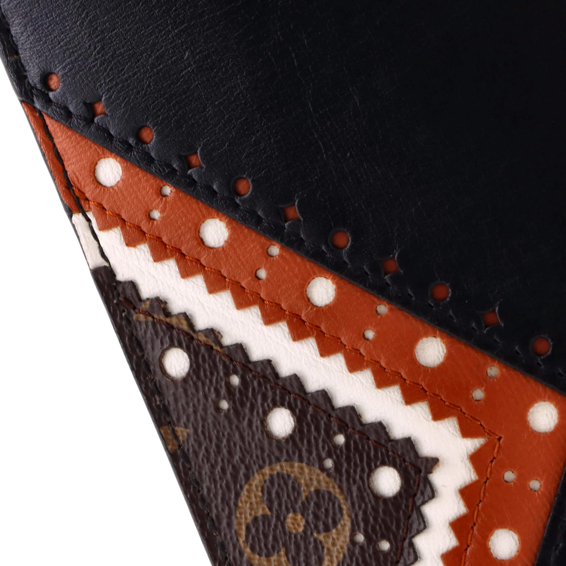 Pochette Metis Limited Edition Brogue Reverse Monogram Canvas and Leather - Image 6