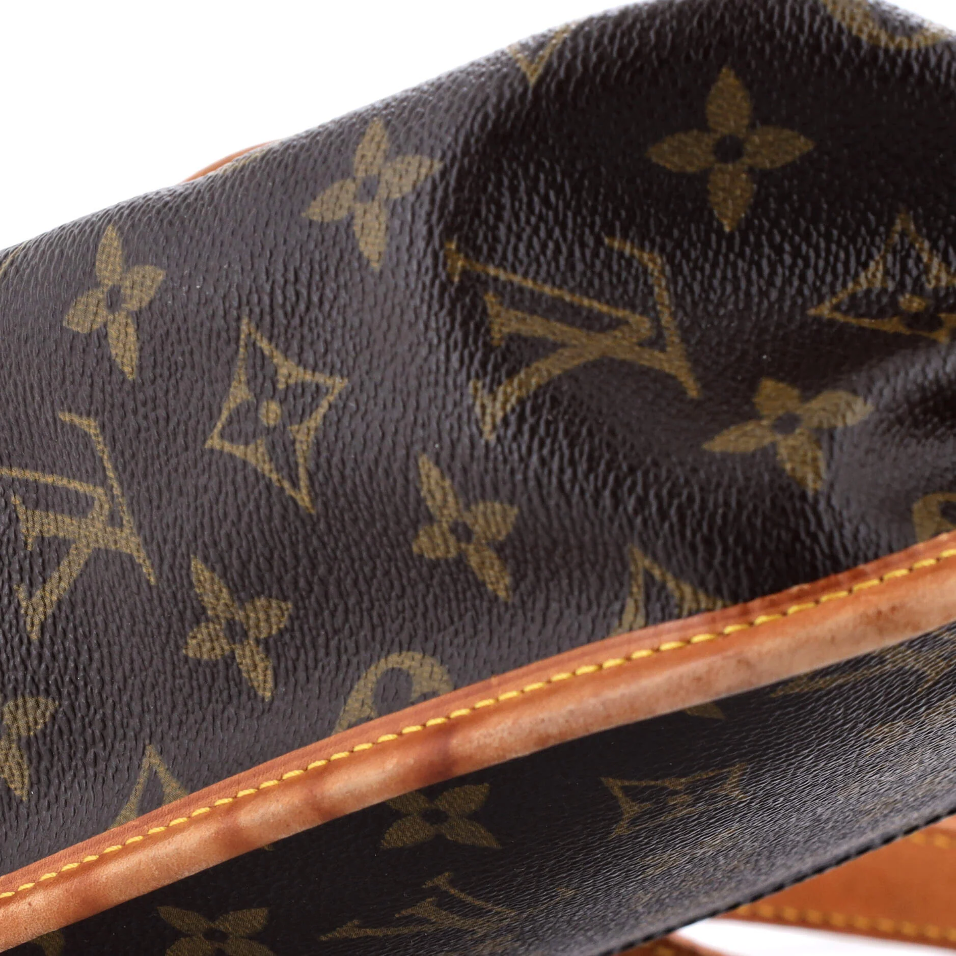 Sac Gibeciere Messenger Bag Monogram Canvas MM - Image 6