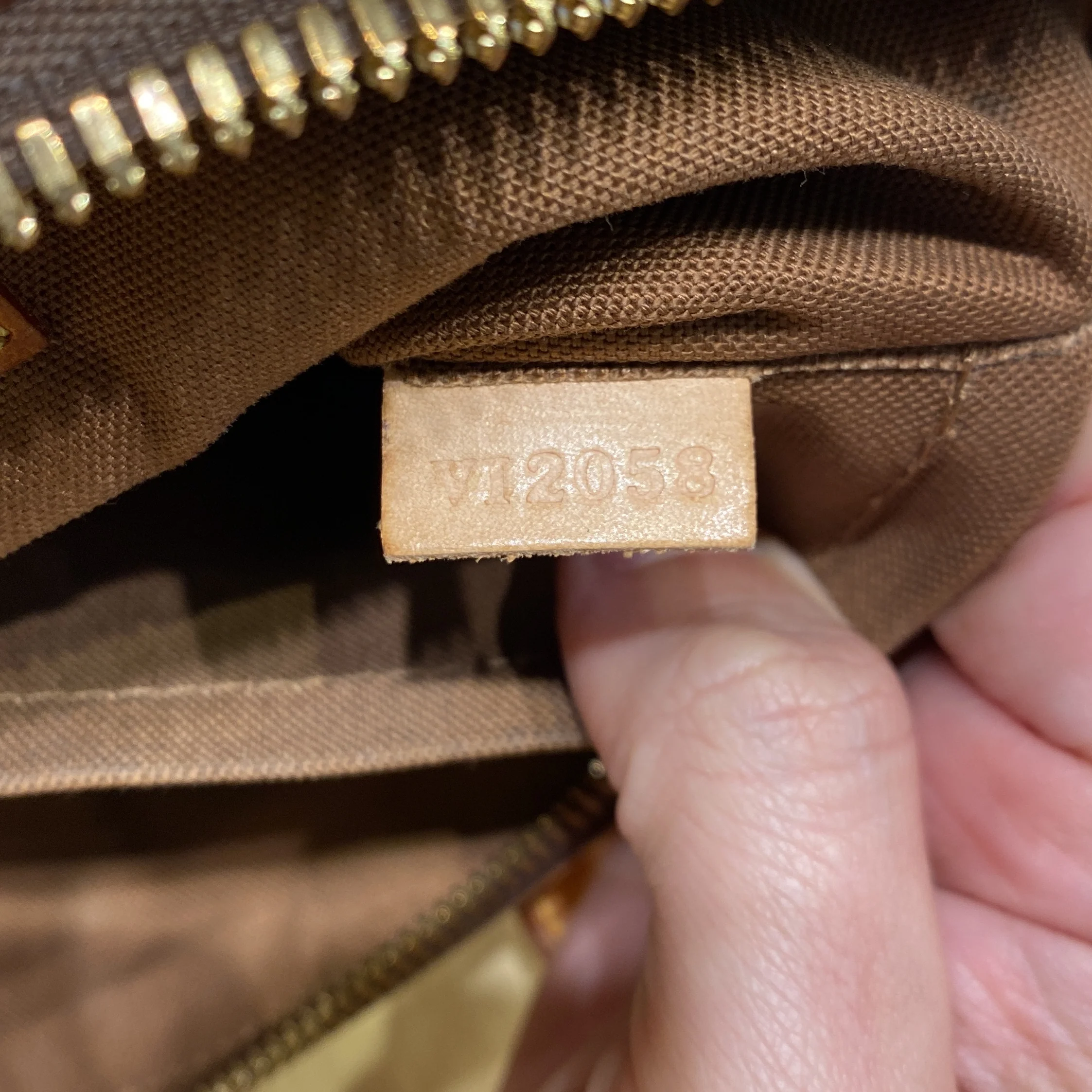 Tivoli Handbag Monogram Canvas PM - Image 8