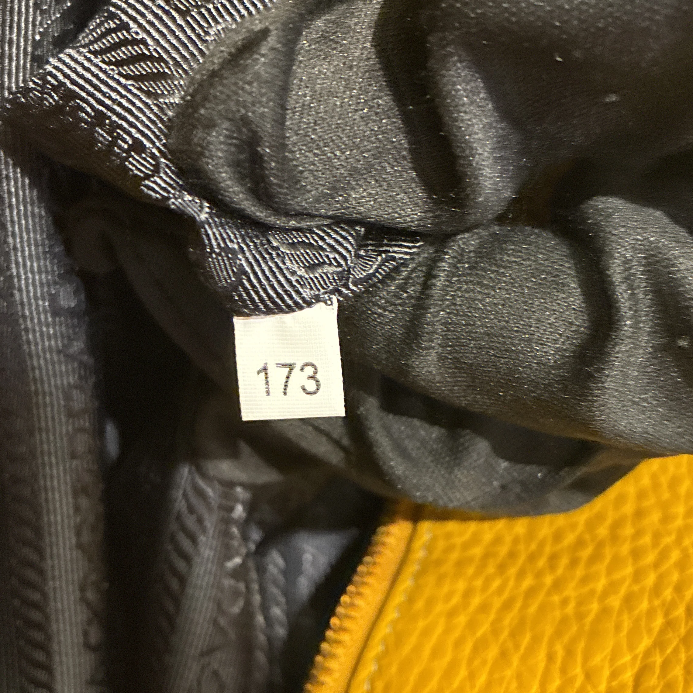 Convertible Shopper Tote Vitello Daino Large - Image 8