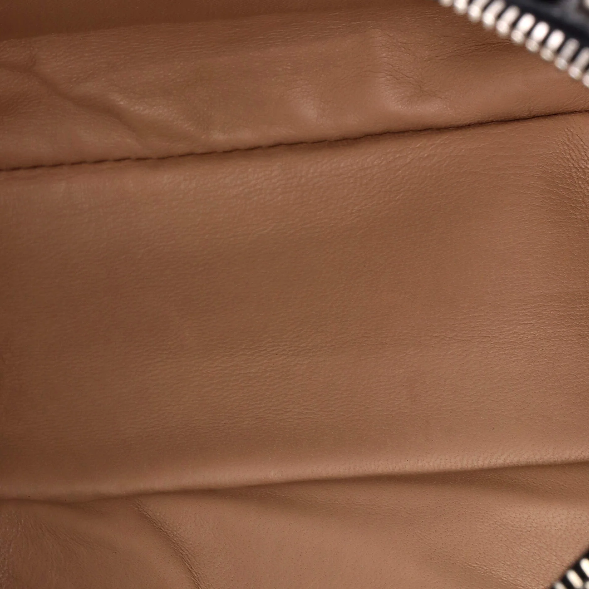 Promenade Bag Studded Vernice Saffiano Leather Medium - Image 5