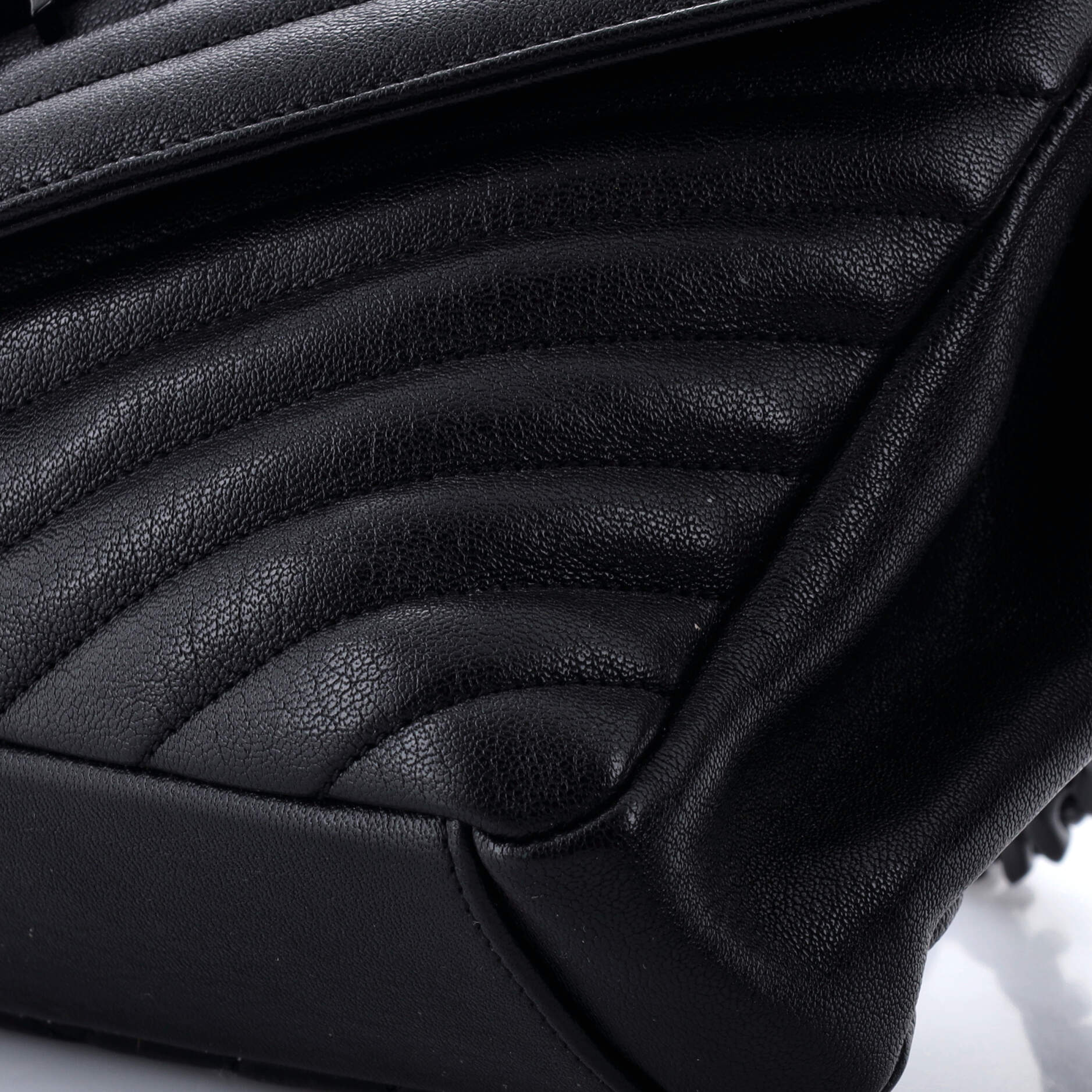 Classic Monogram College Bag Matelasse Chevron Leather Medium - Image 6
