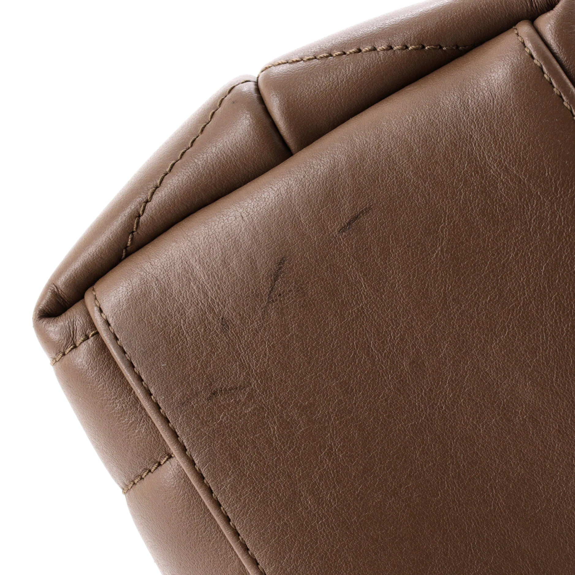 Loulou Shoulder Bag Matelasse Chevron Leather Medium - Image 6