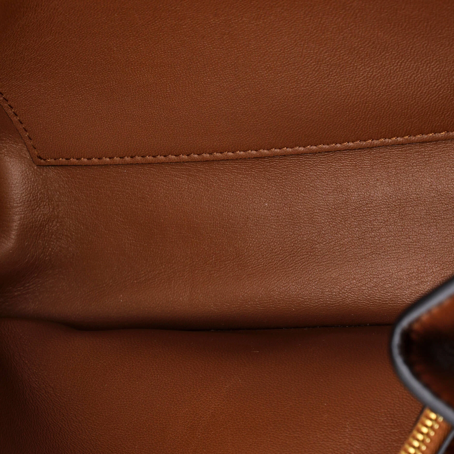 Stud Sign Shoulder Bag Leather - Image 5