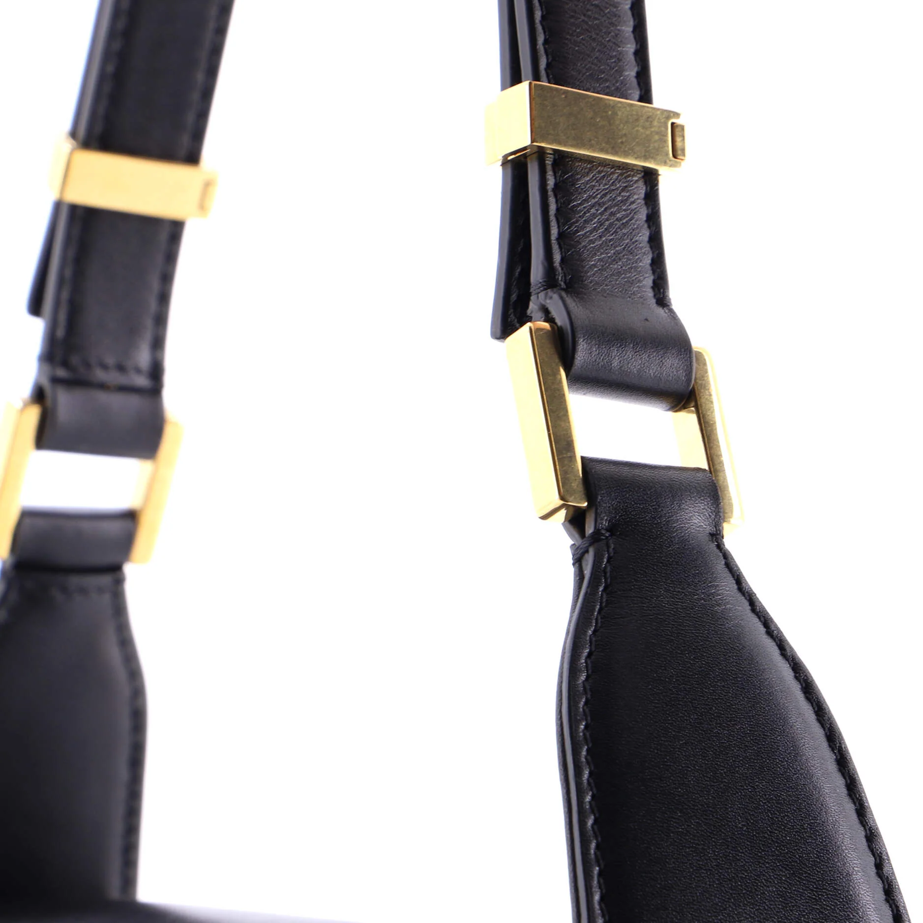 VLogo Chain Flap Shoulder Bag Leather Medium - Image 8
