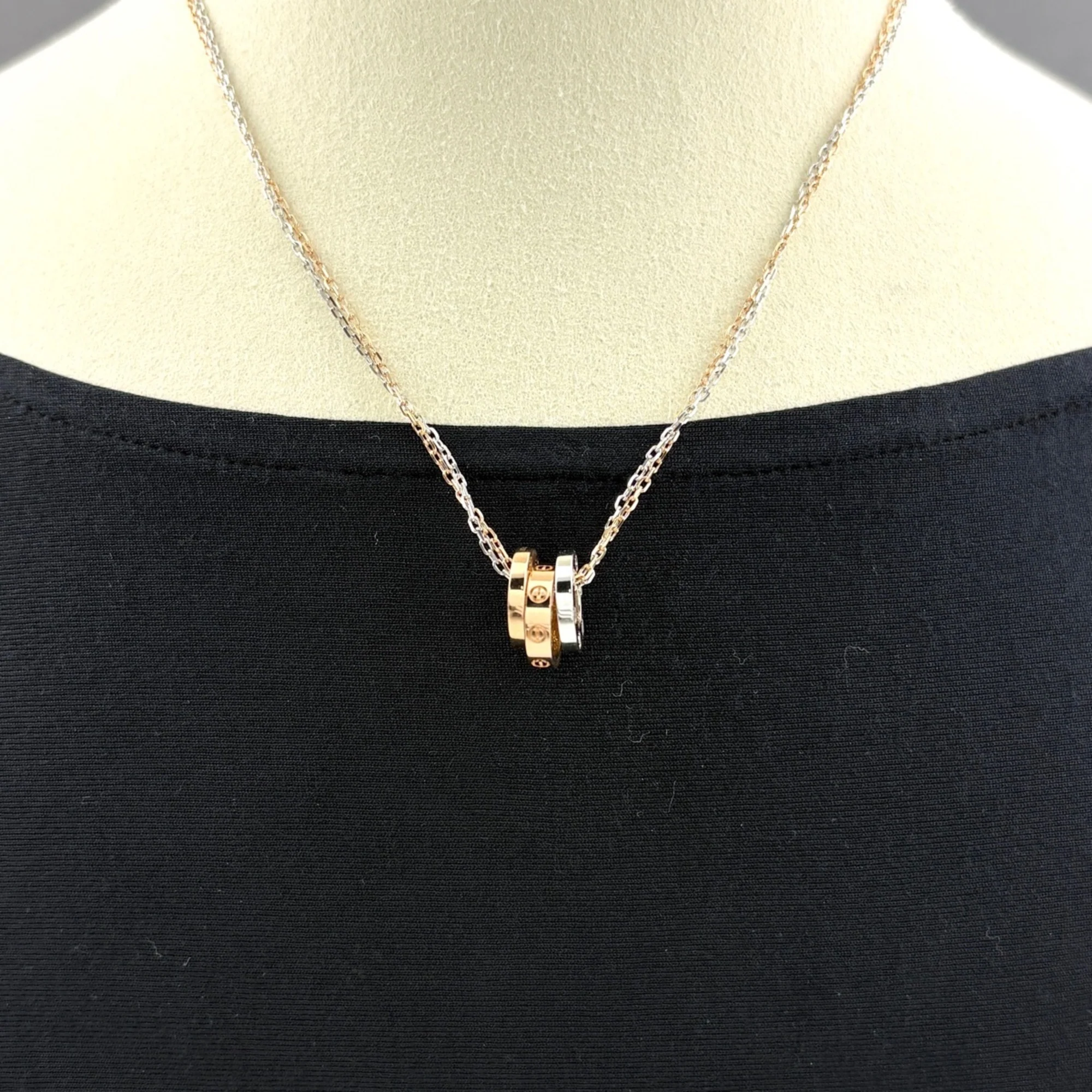 Pendant Necklace Rose Gold and White Gold and Yellow Gold - Image 2