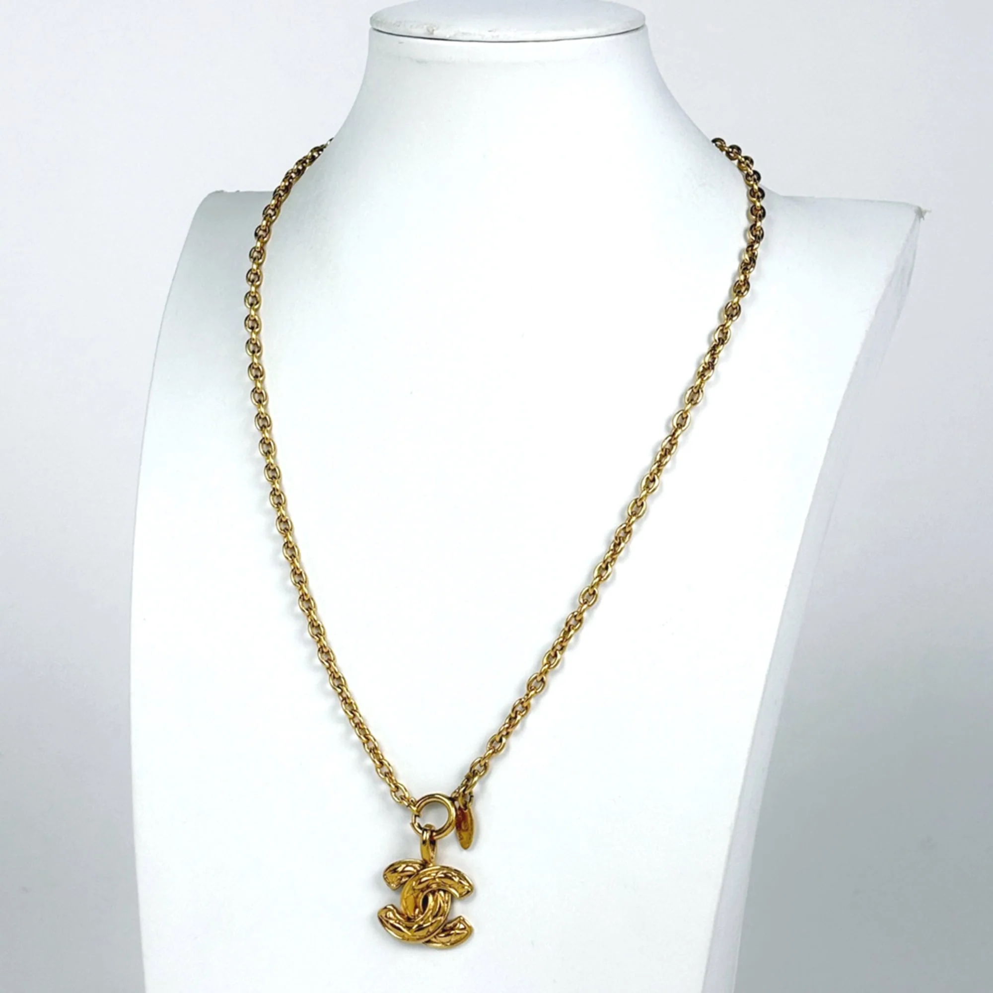 CC Logo Chain Pendant Necklace Metal - Image 6
