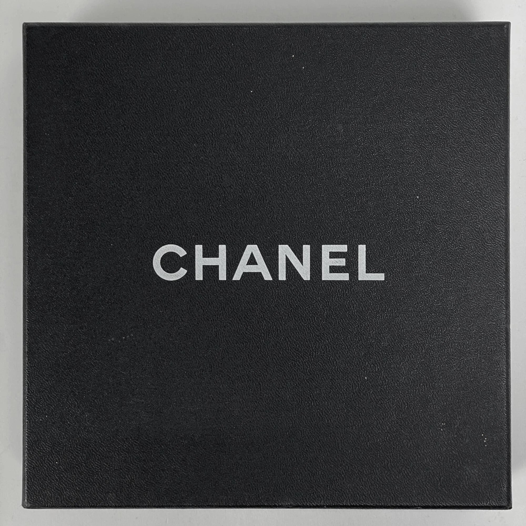 CC Logo Chain Pendant Necklace Metal - Image 7