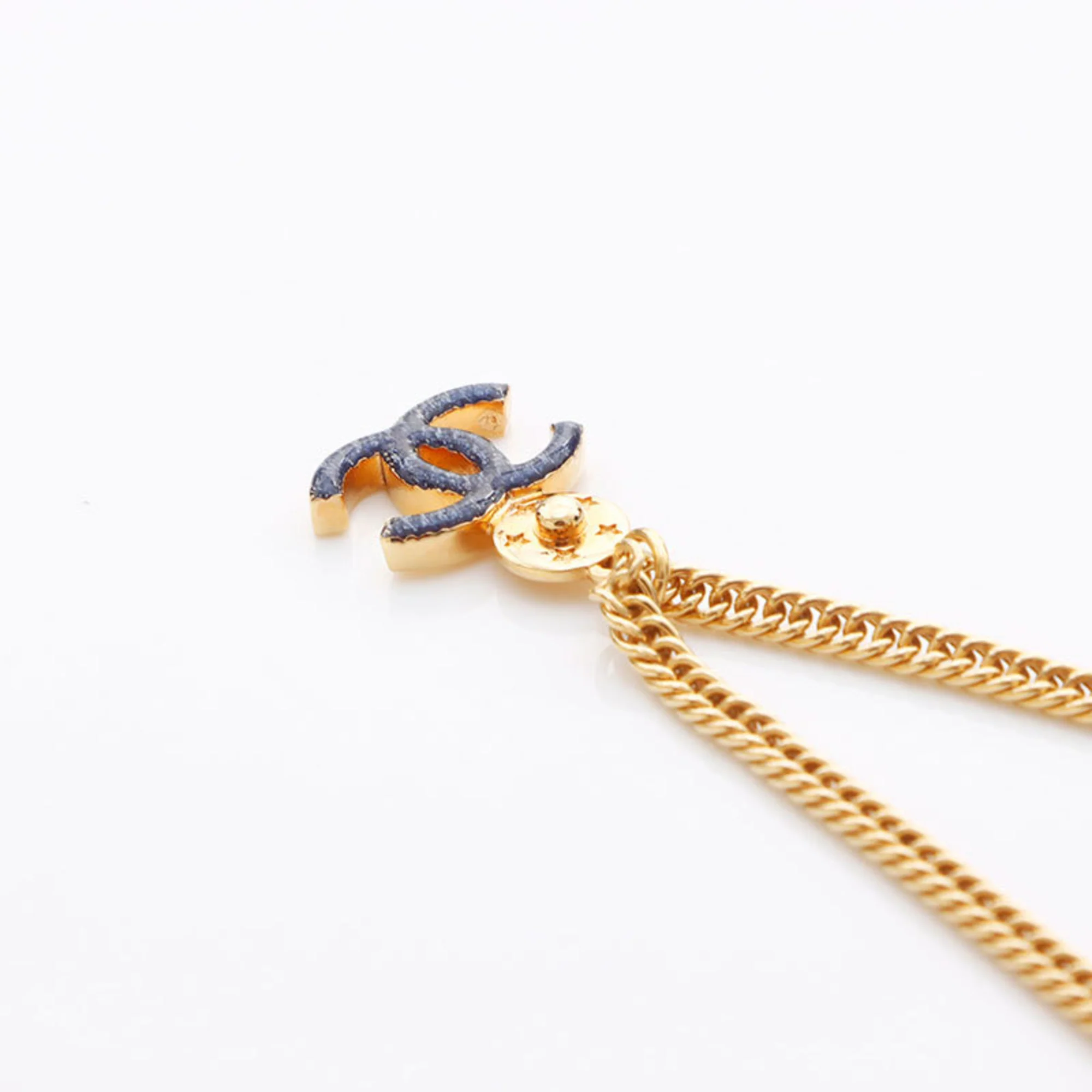 CC Logo Star Pendant Necklace Gold-Tone Metal - Image 4