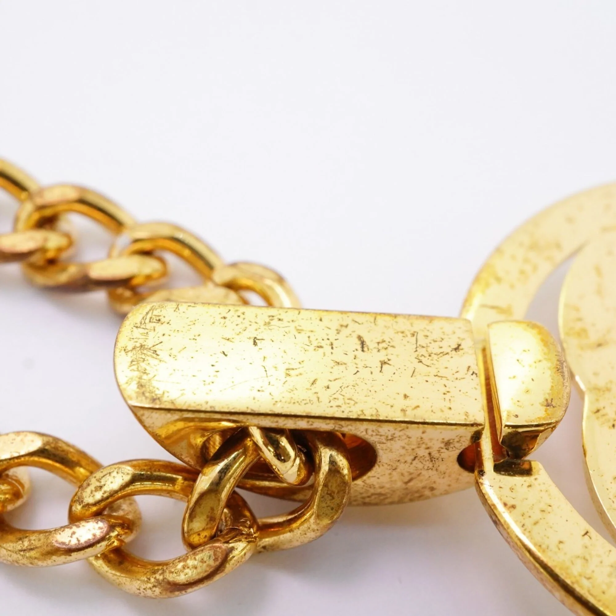 CC Logo Turnlock Pendant Necklace Metal - Image 9