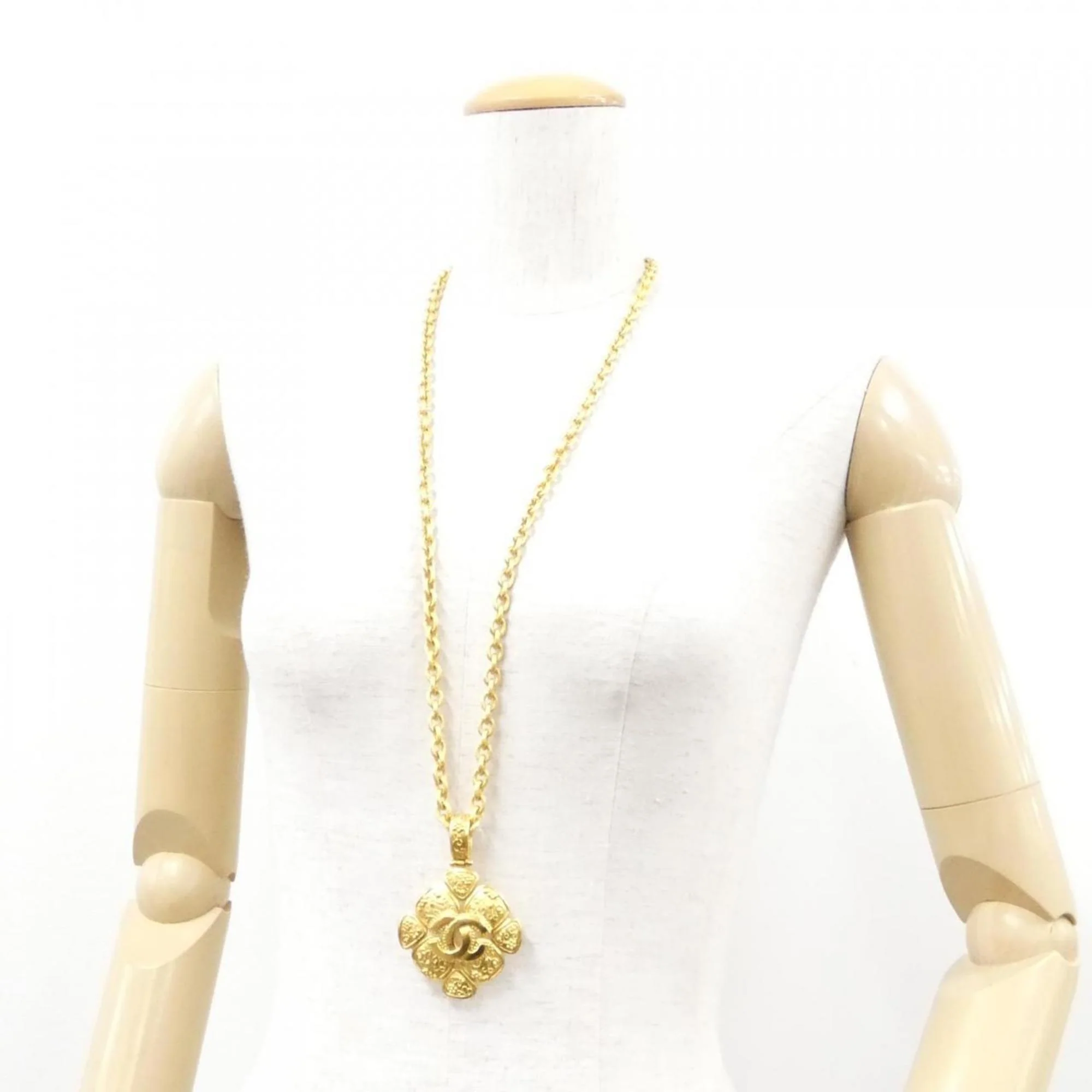 Pendant Necklace Metal - Image 9
