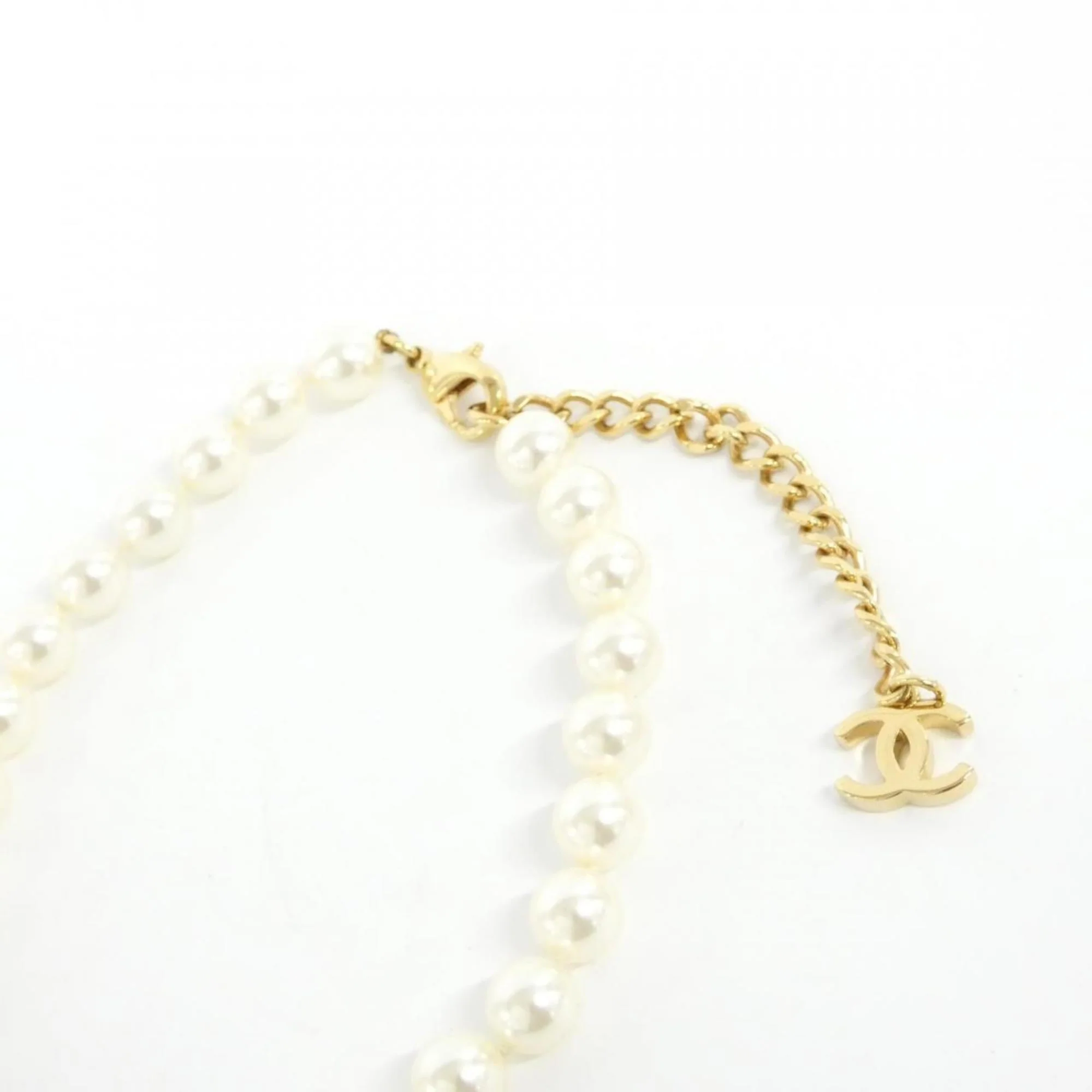 Pendant Necklace Metal Black White and Gold - Image 6
