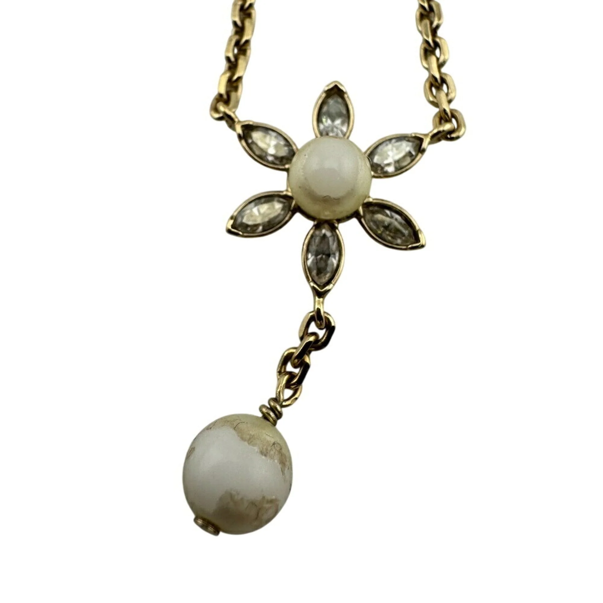 In Bloom Flower Motif Pendant Necklace Gold - Image 7