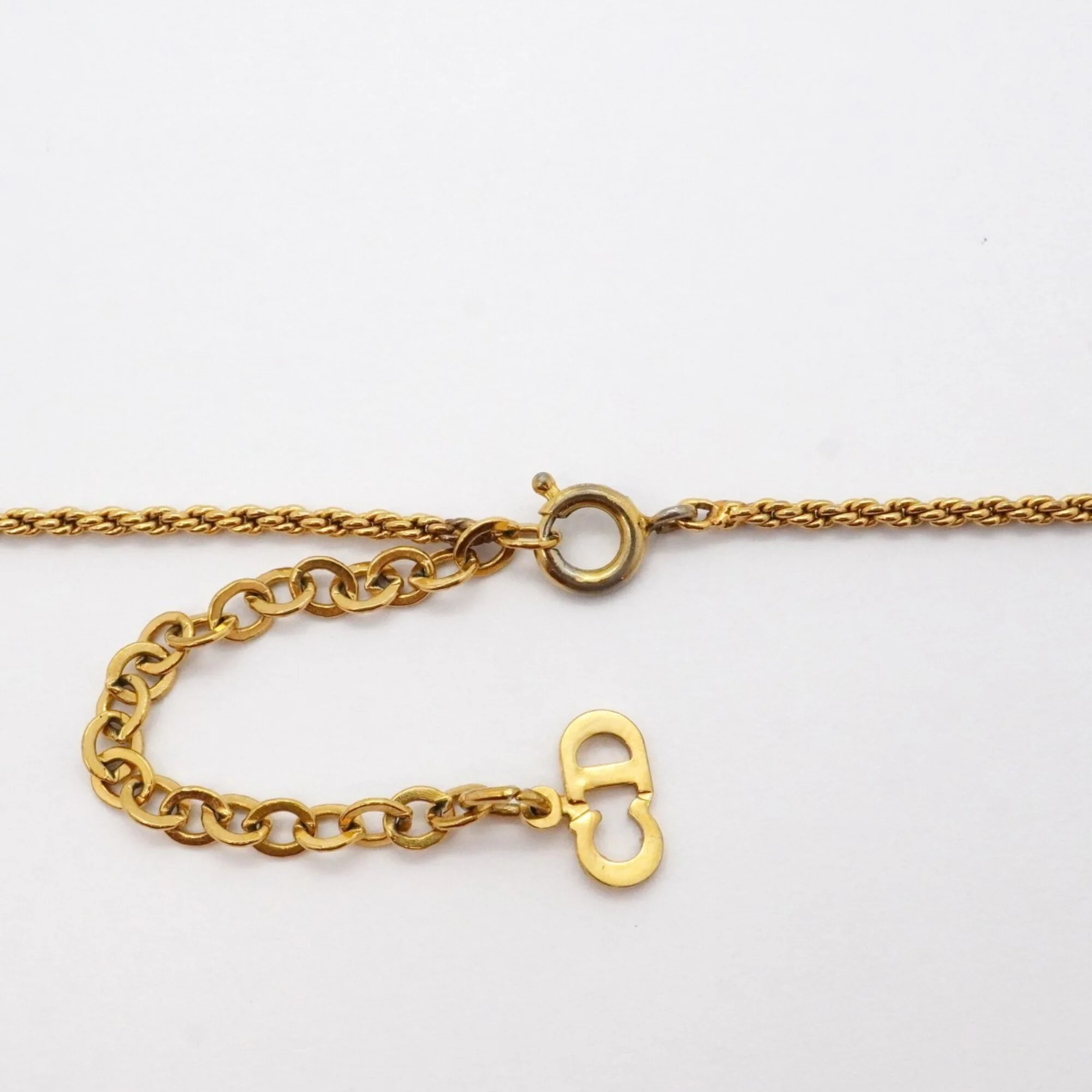 Pendant Necklace Gold and Rhinestone - Image 4