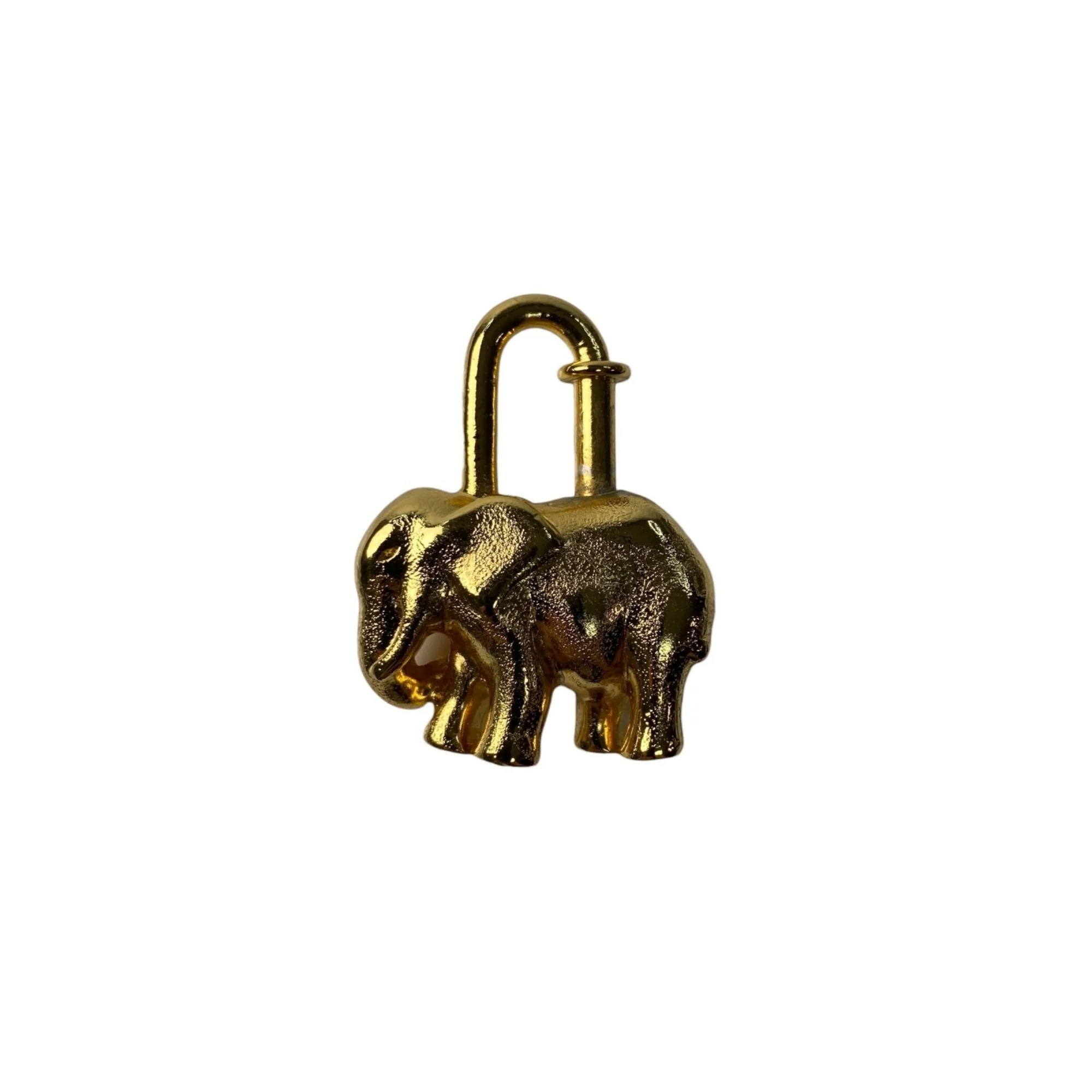 Cadena Elephant Charm Necklace Gold