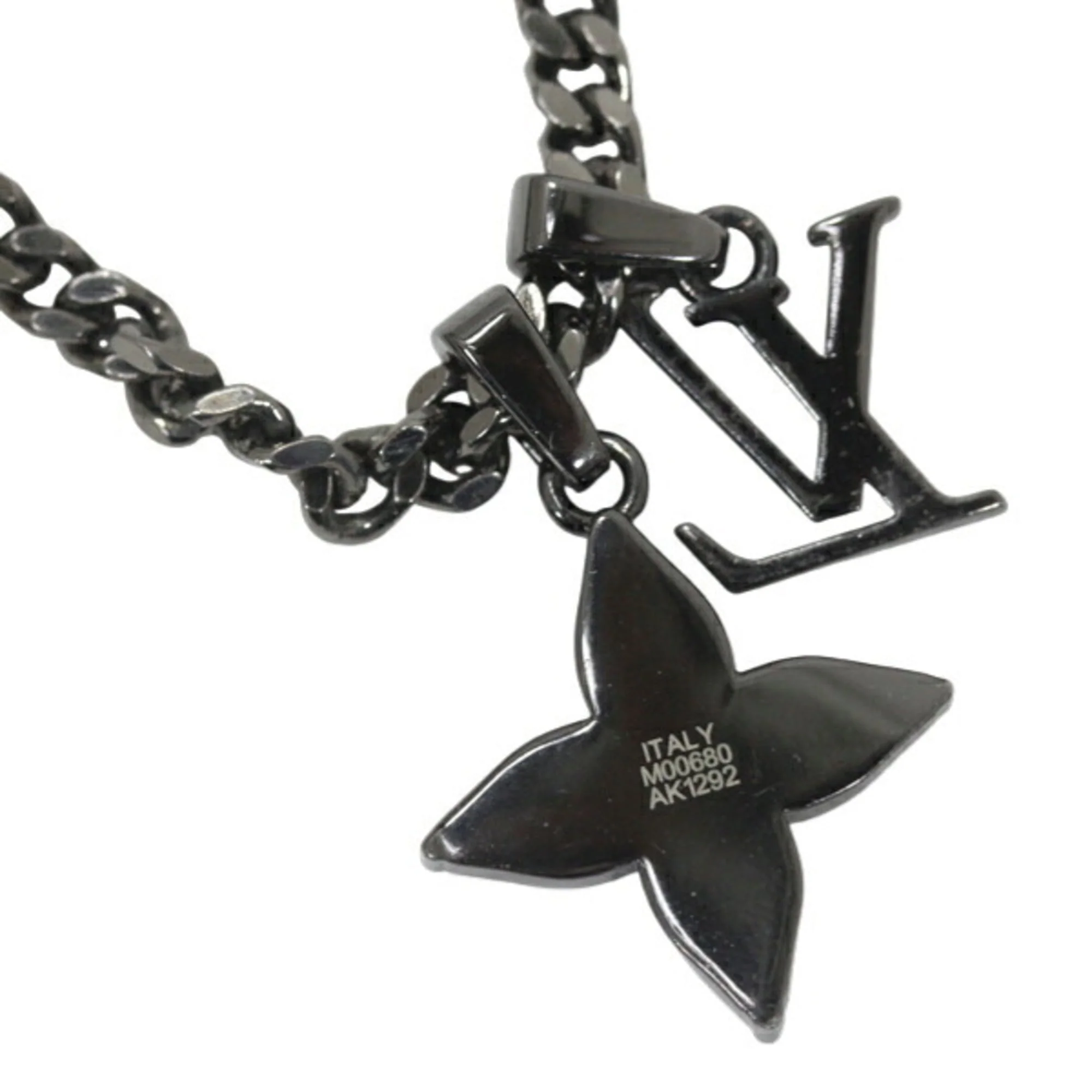 Flower Pendant Necklace Black - Image 3