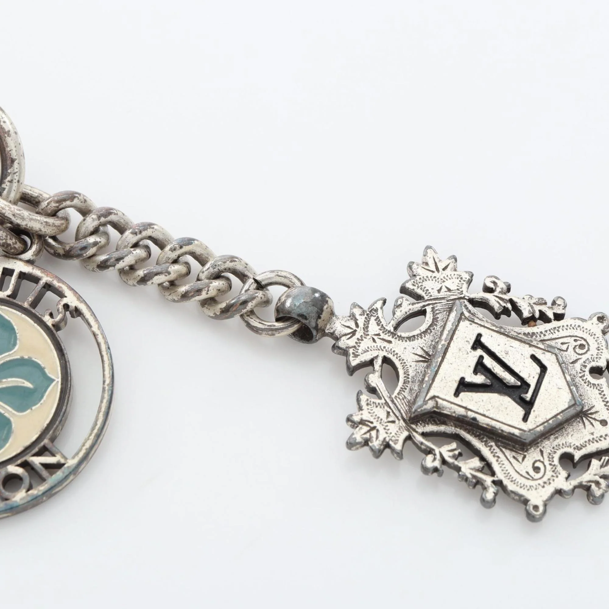 Victoria Pendant Necklace Stainless Steel - Image 6