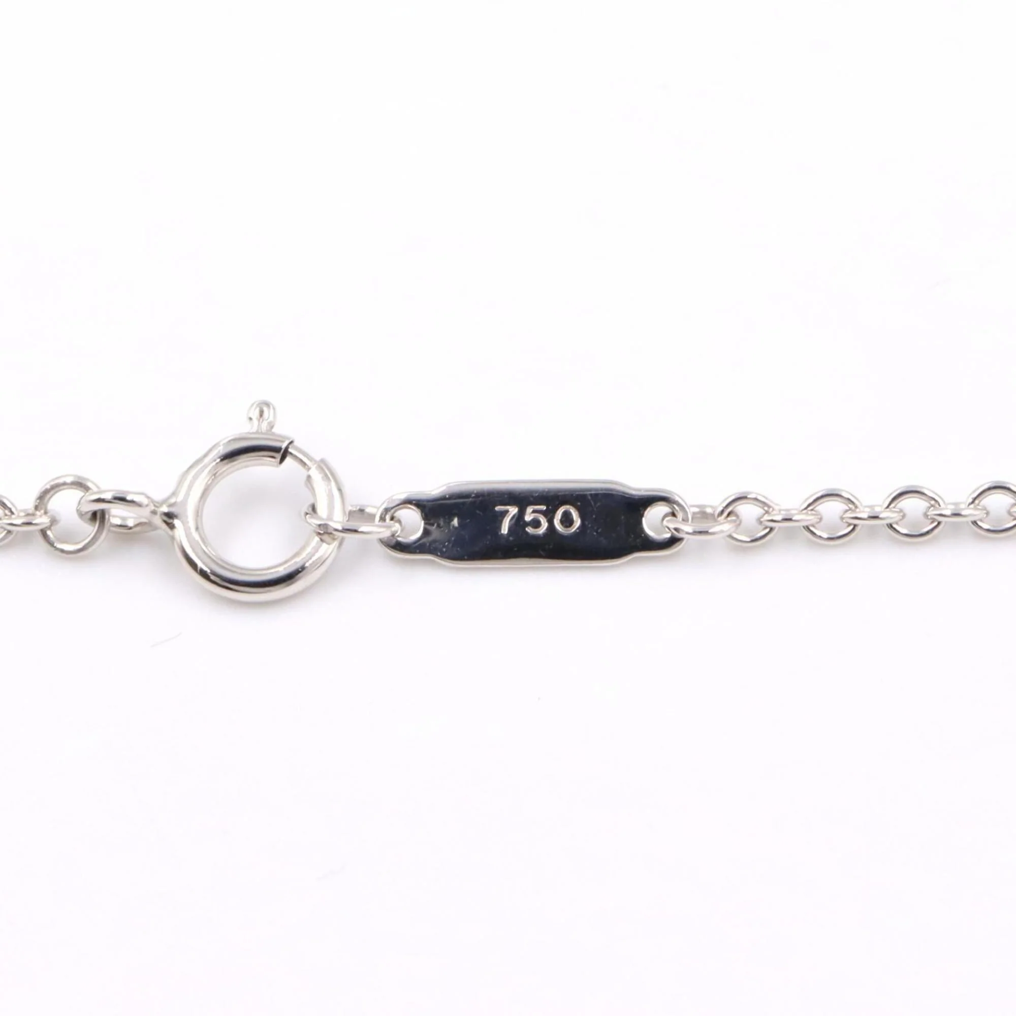 Atlas Pendant Necklace 18K White Gold - Image 4