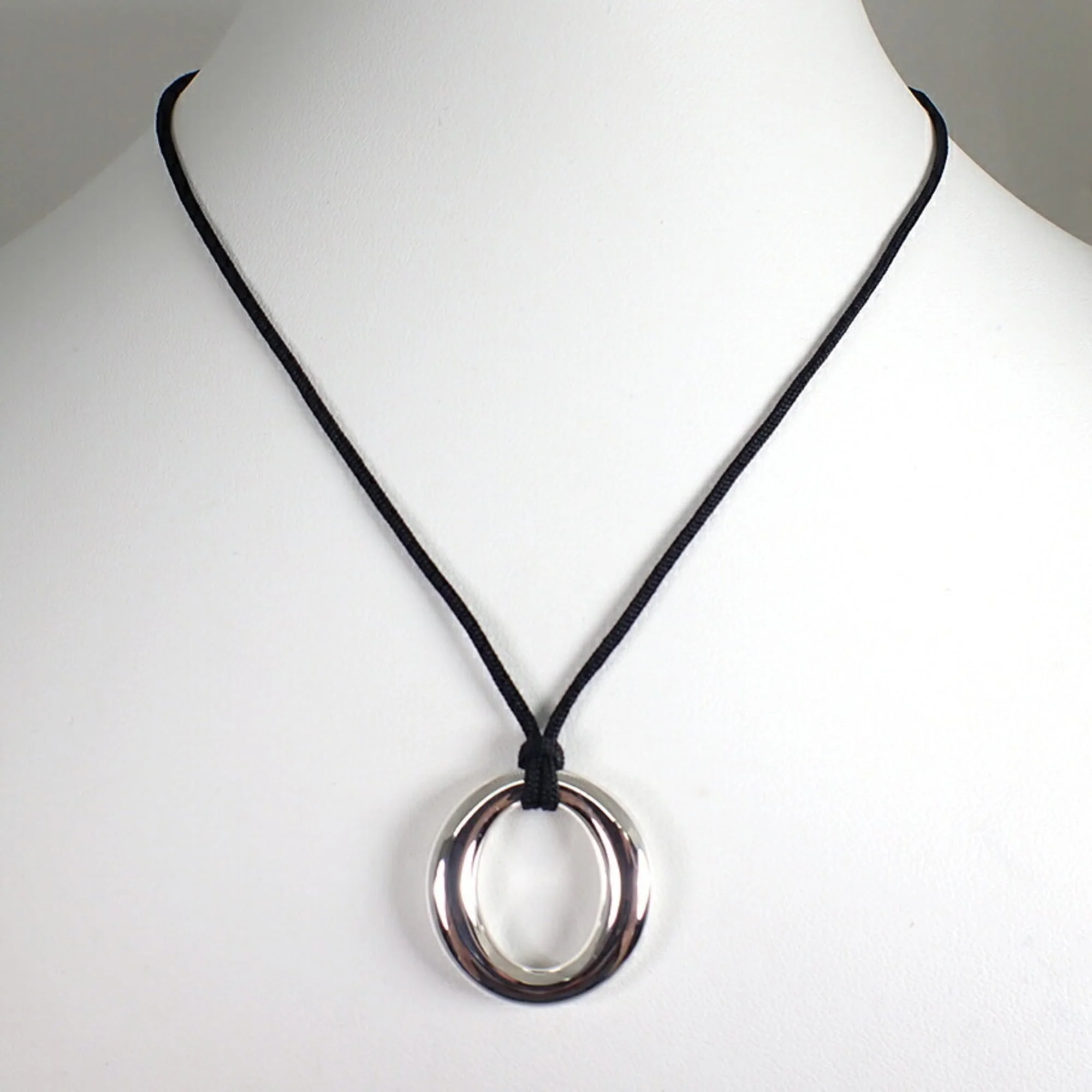 Elsa Peretti Pendant Necklace Sterling Silver 24.2mm - Image 3