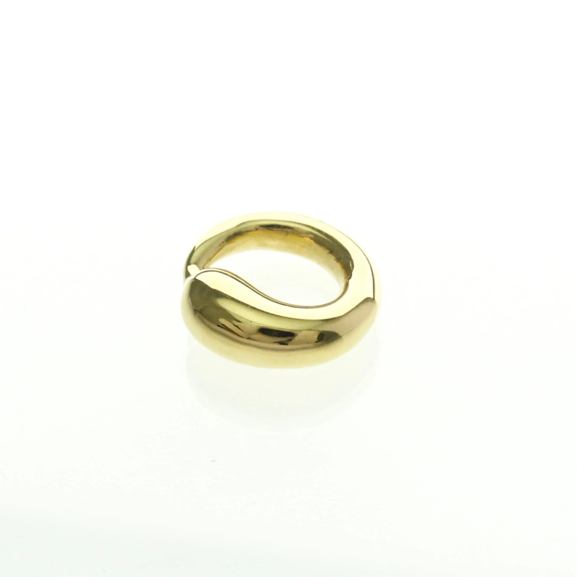 Eternal Circle Top Pendant Necklace 18K Yellow Gold
