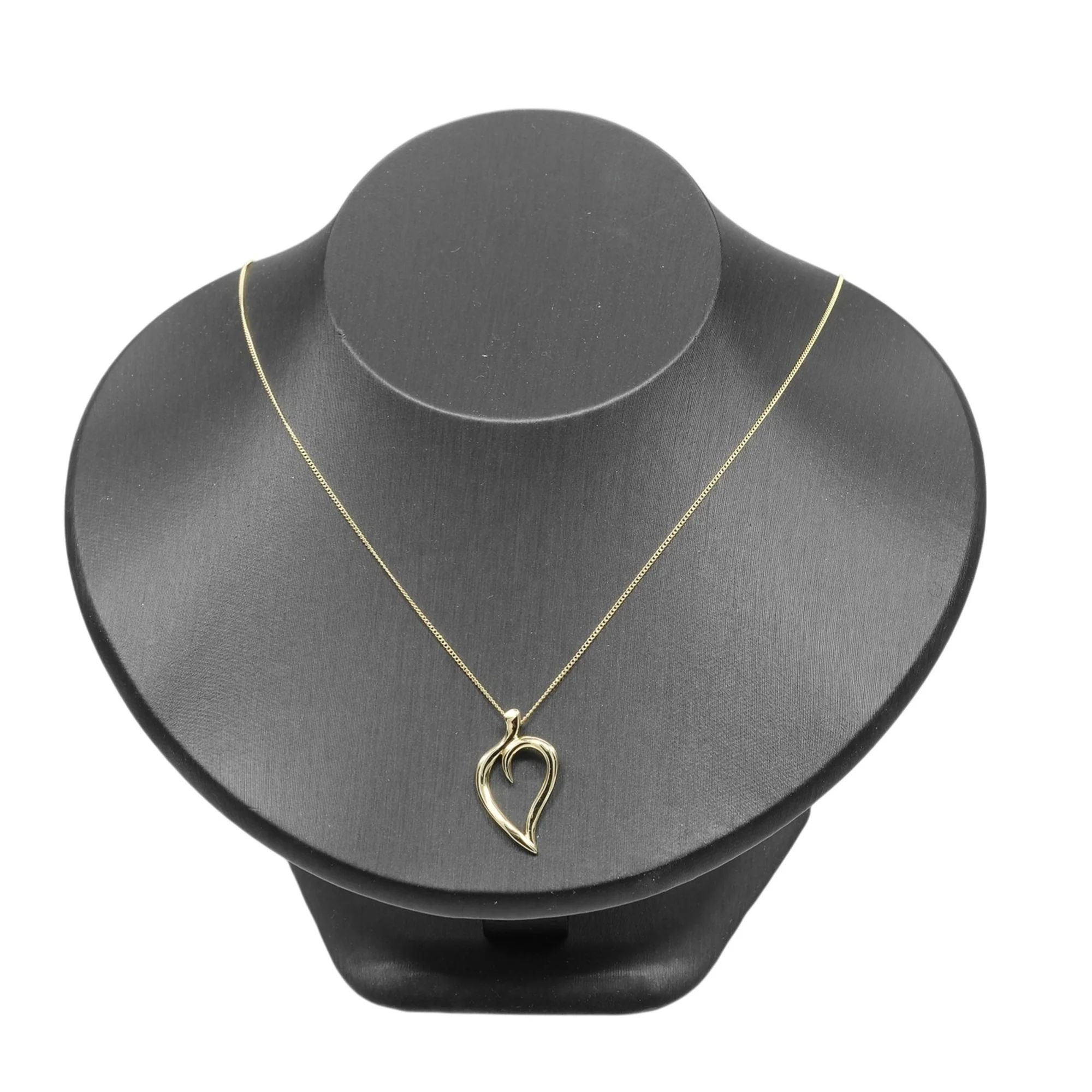 Leaf Pendant Necklace 18K Yellow Gold - Image 2