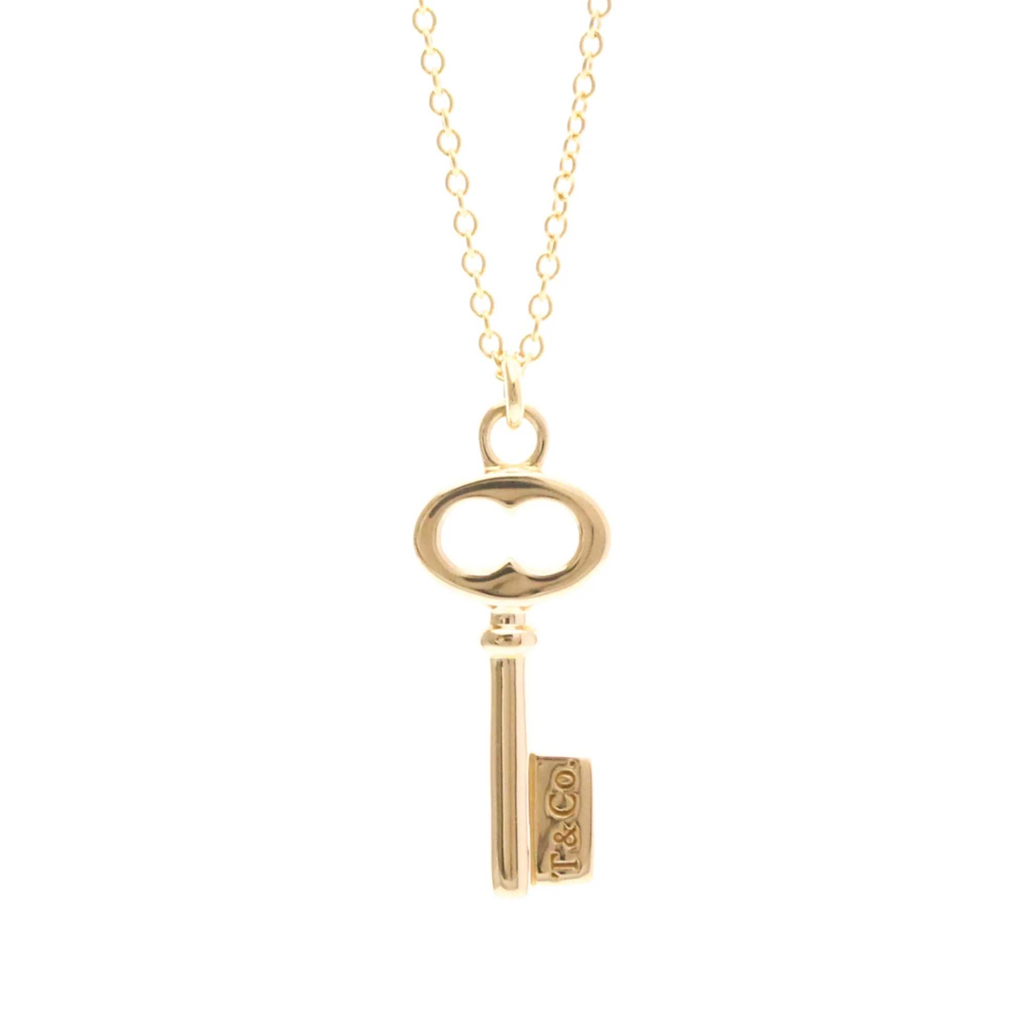 Oval Key Pendant Necklace 18K Rose Gold