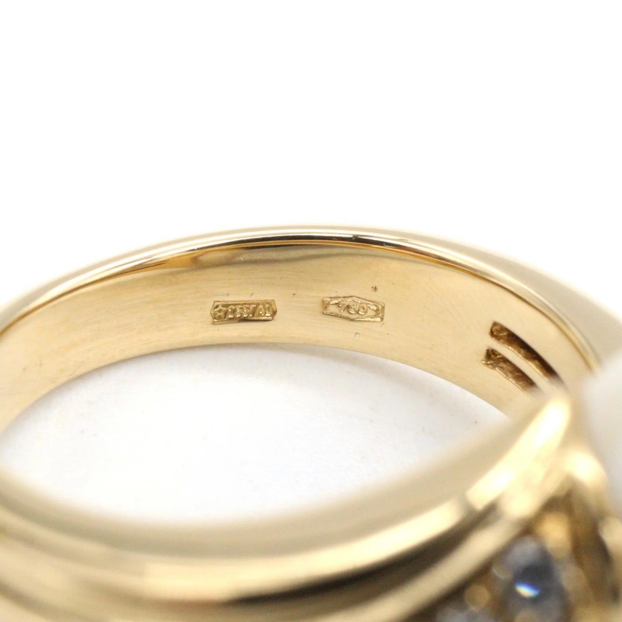 Ring 18K Yellow Gold with Diamond and Pearl - Image 5