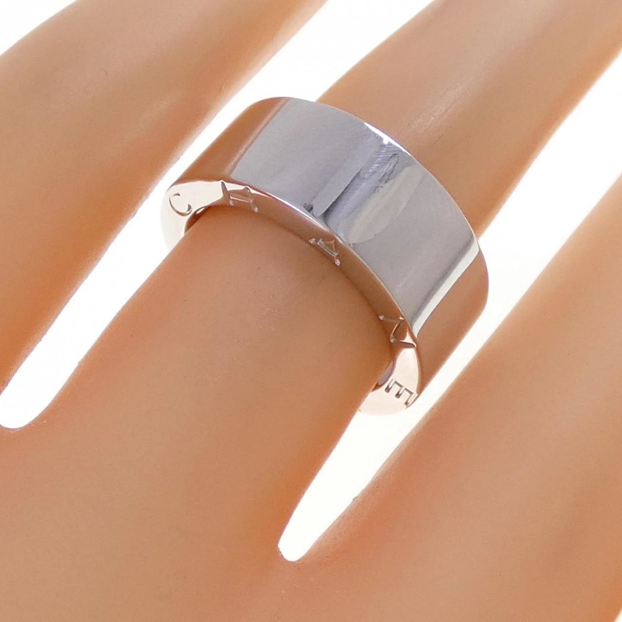 C Signature Ring 18K White Gold Medium - Image 5