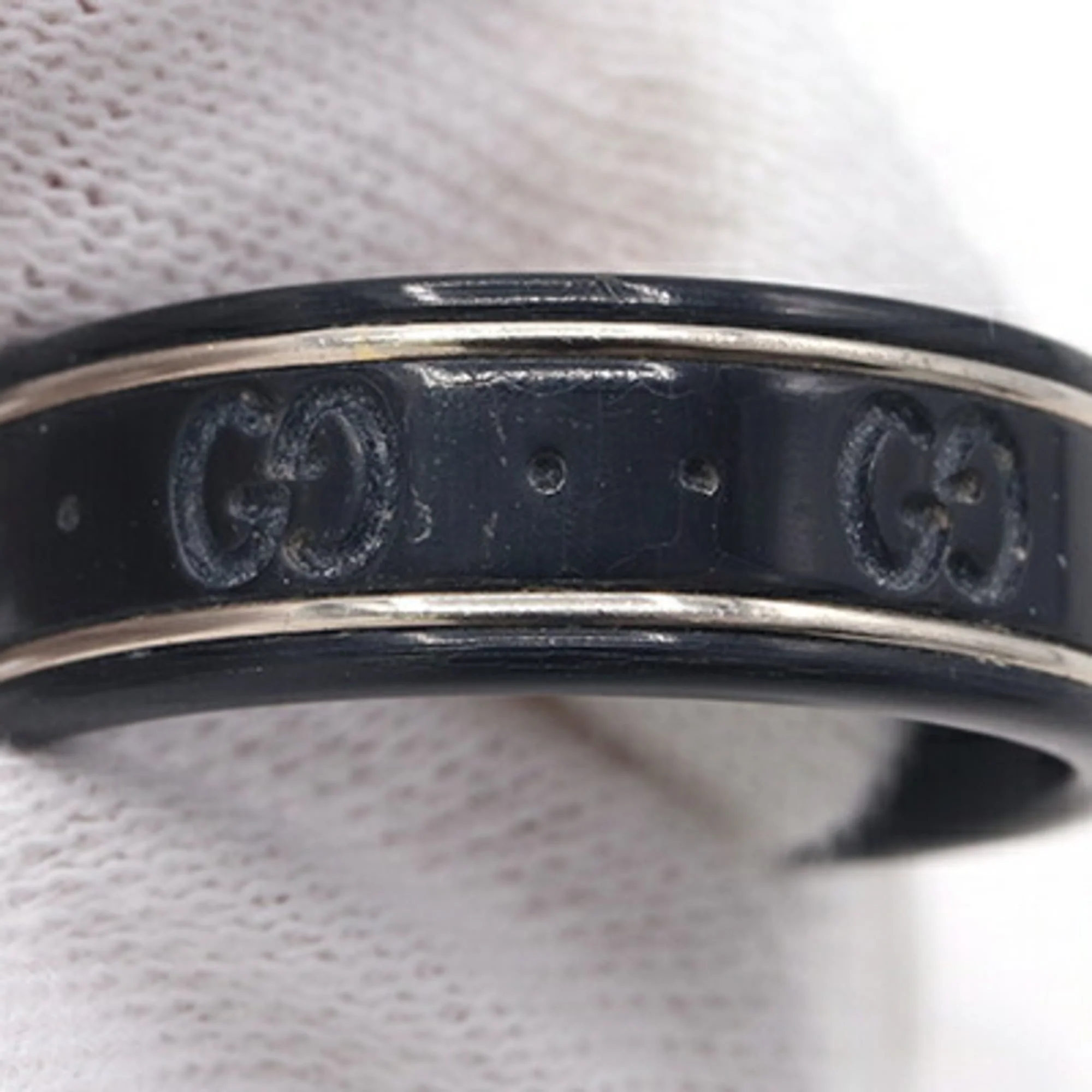 Icon Ring Black and Silver - Image 4