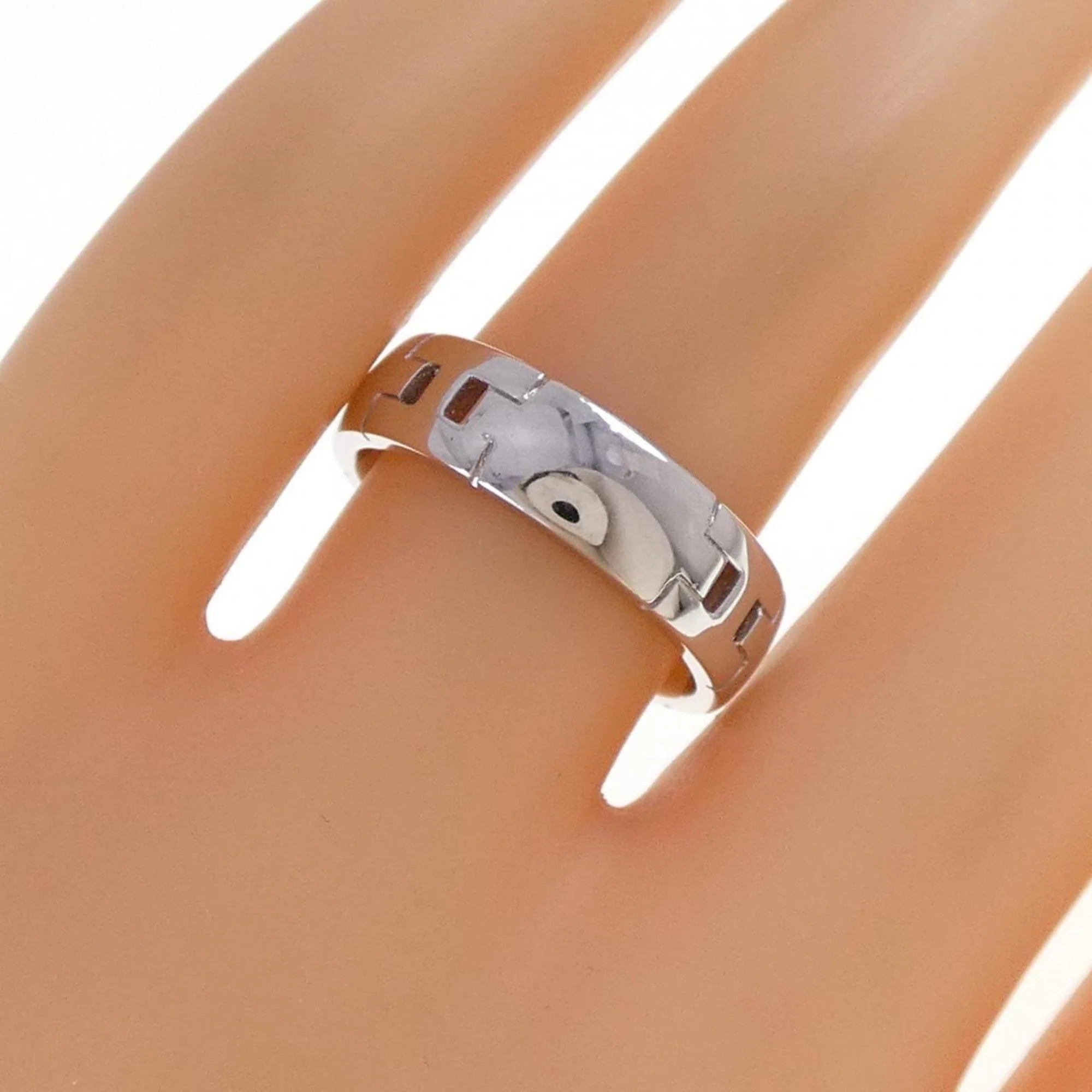 Hercules Petite Ring 18K White Gold - Image 4