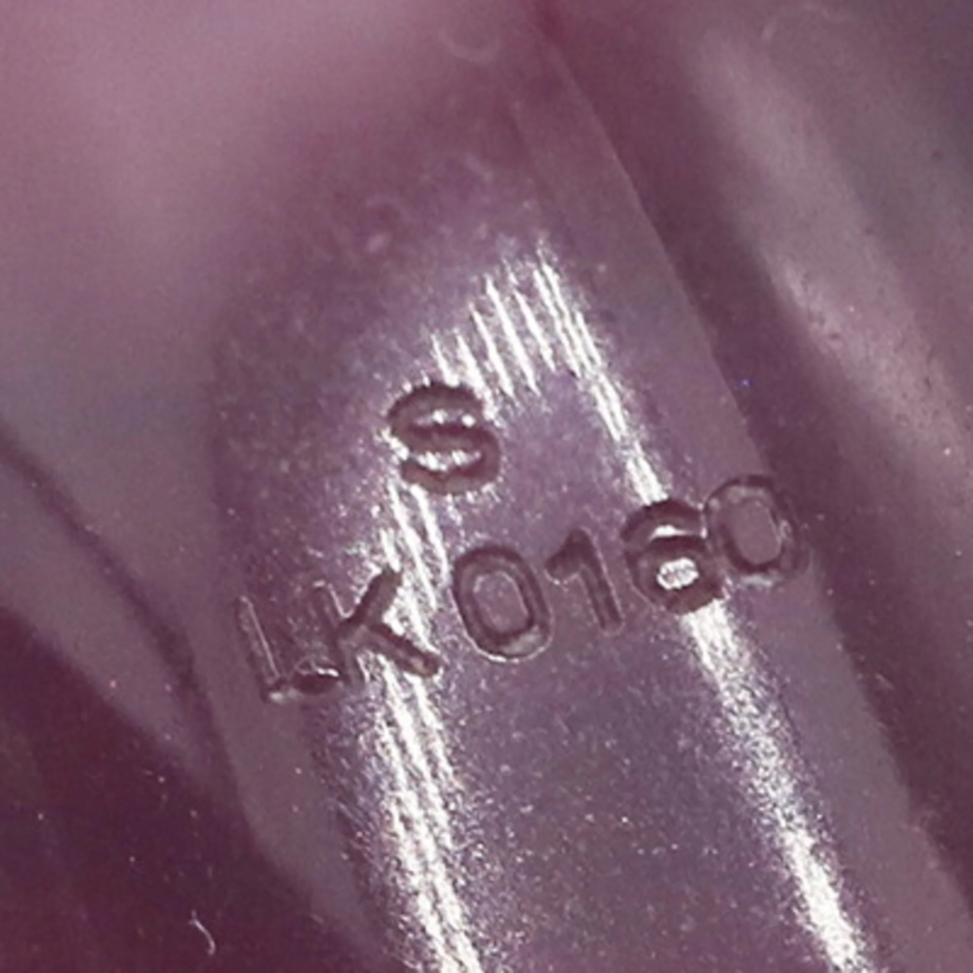 Ring Resin Rouge Fauviste - Image 4