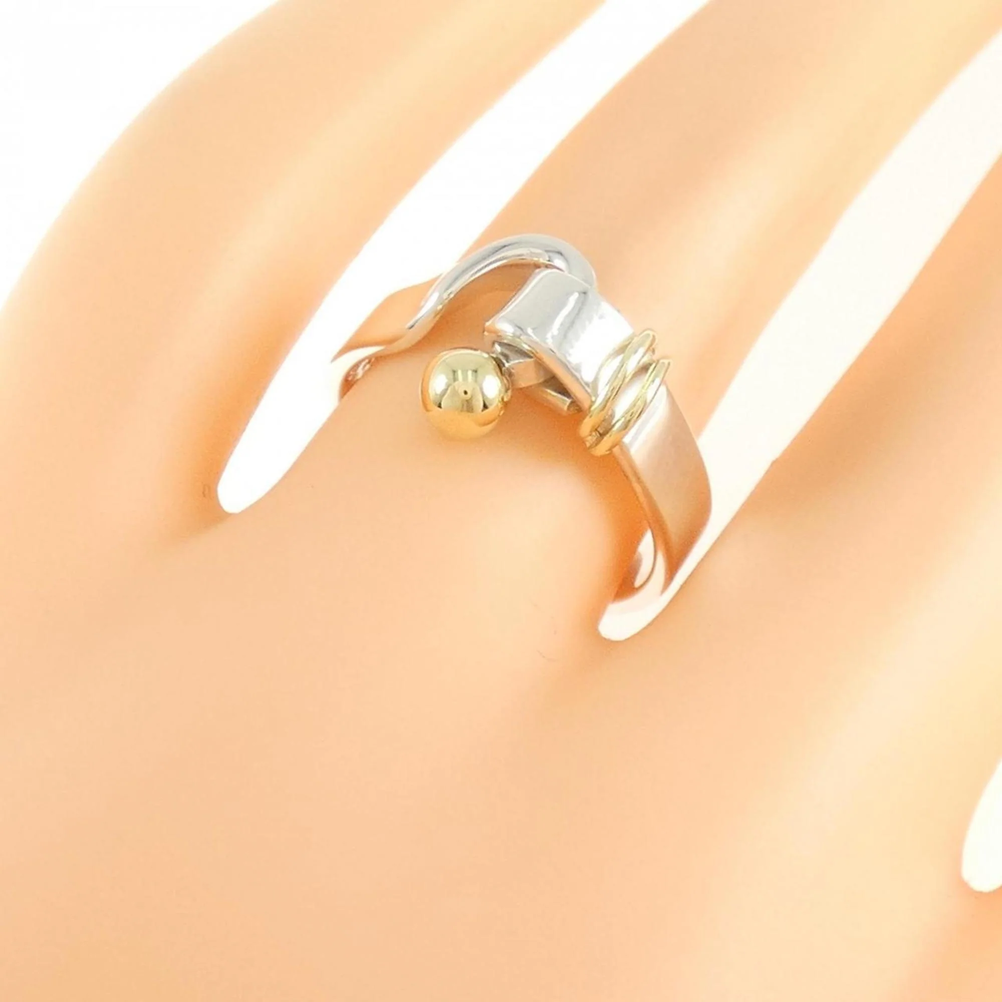 Love Knot Ring 18K Yellow Gold and Sterling Silver - Image 5