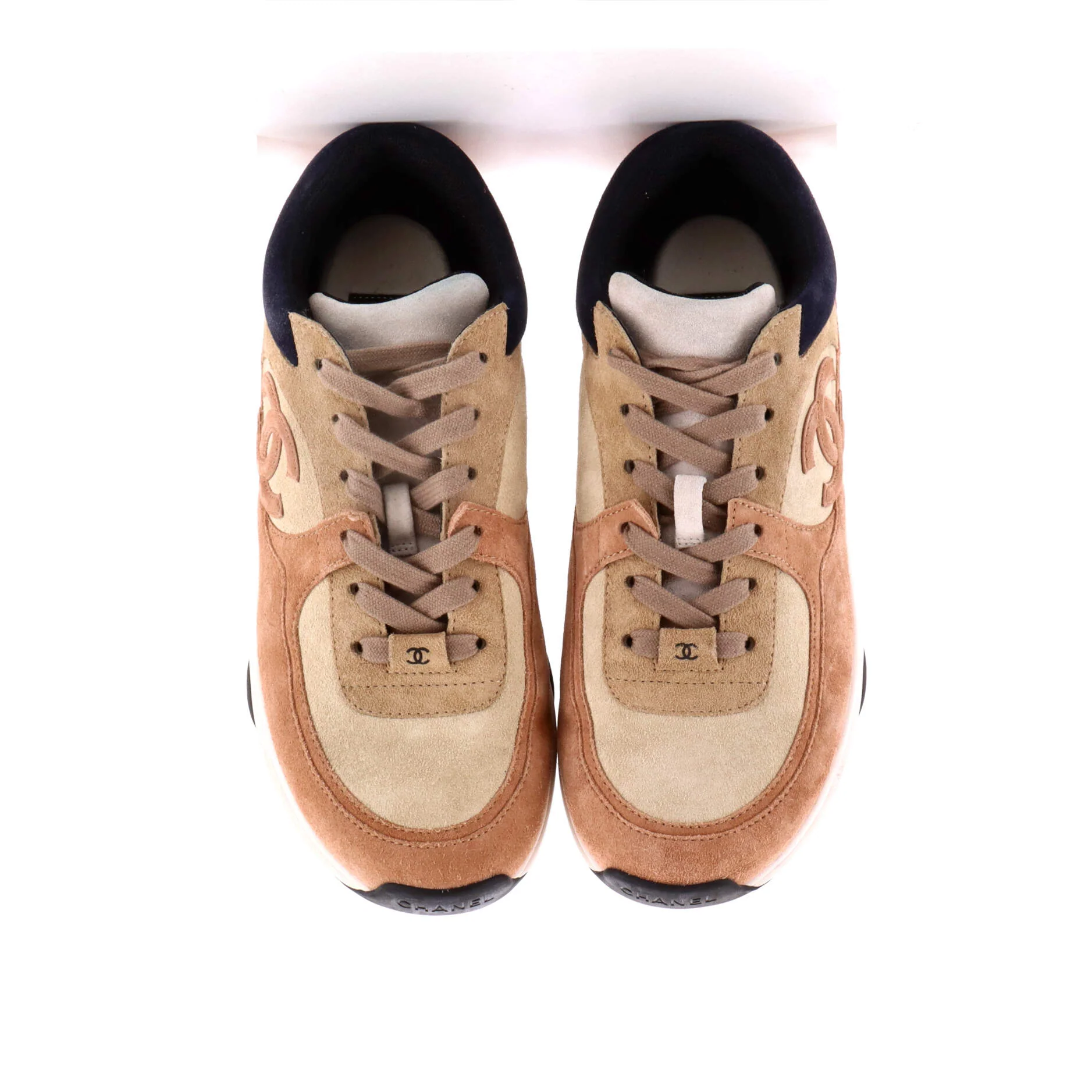 Women's CC Low-Top Sneakers Suede - Image 2