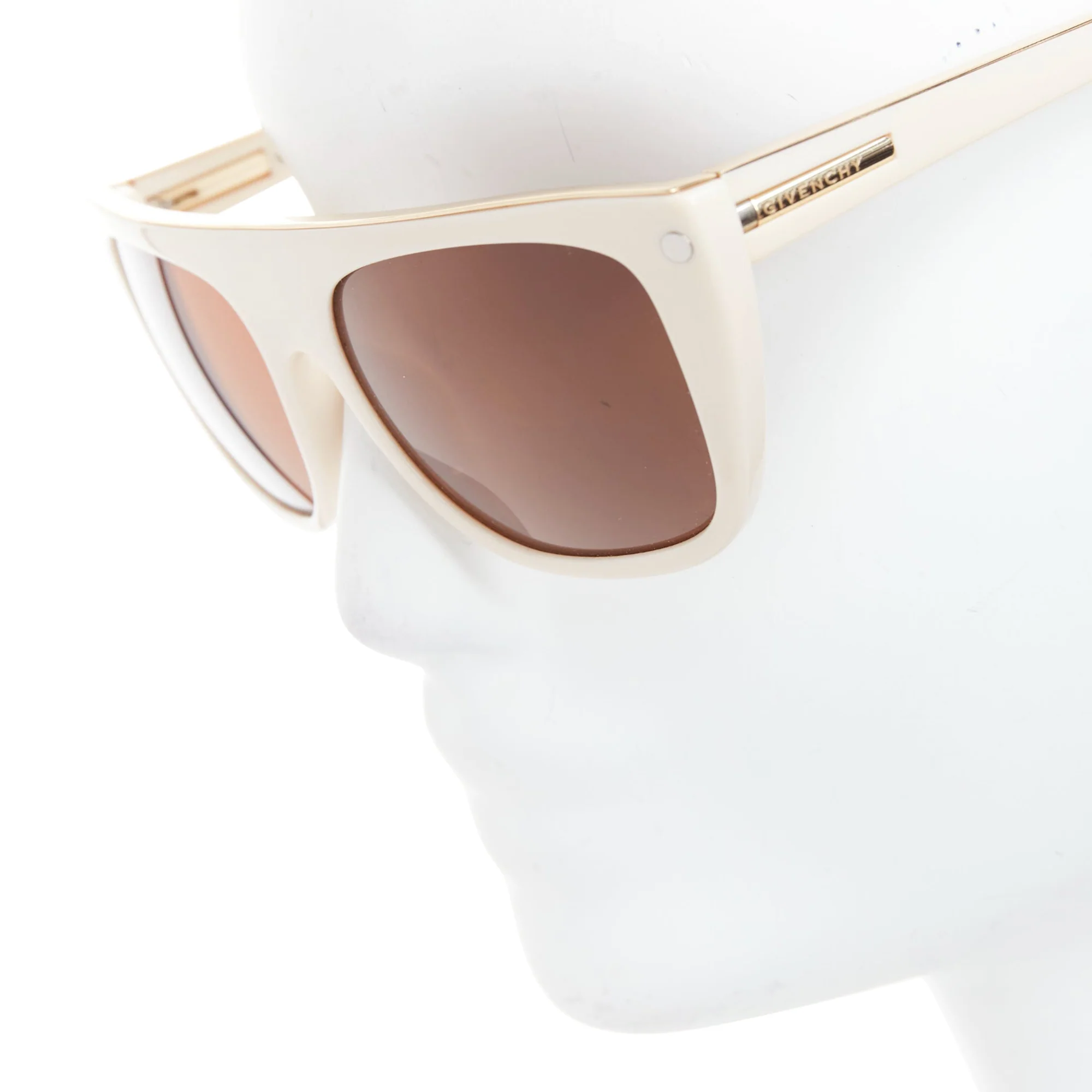 Givenchy SGV883 acetate gold top logo sunglasses - Image 2