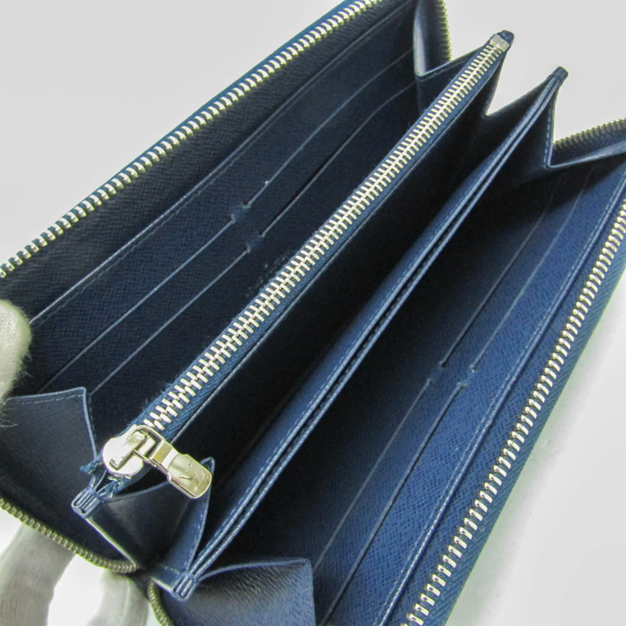 Zippy Wallet Epi Leather - Image 3